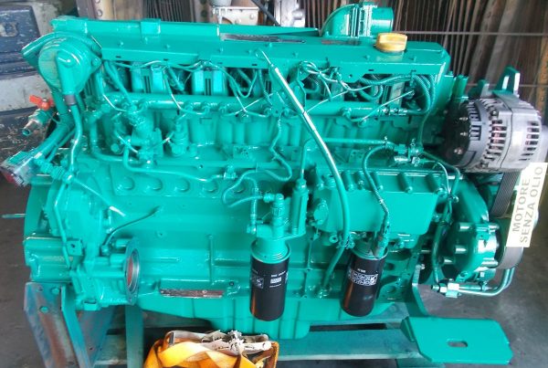 motori endotermici e ricambi in stock Volvo TAD 750 VE Muletto